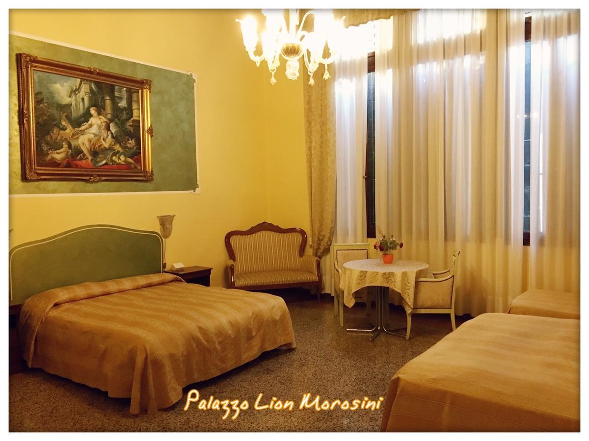 البندقية Palazzo Lion Morosini - Check In Presso Locanda Ai Santi Apostoli المظهر الخارجي الصورة
